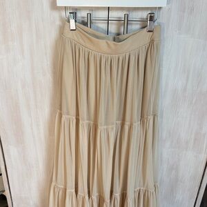 Zara Beige Maxi Tiered Skirt (S)